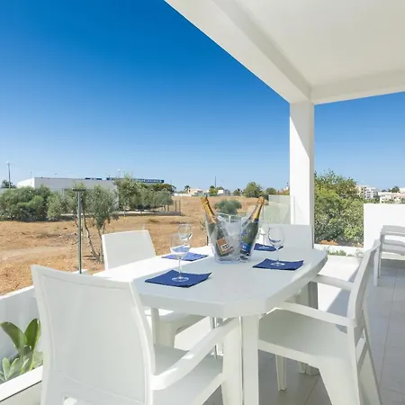 Correeira Luxury Residence T2 I - Albufeira, Pools, Wifi, Bbq, Beach * البوفيرا